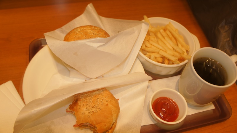 2010-1 &raquo;MAC FOOD&laquo; 