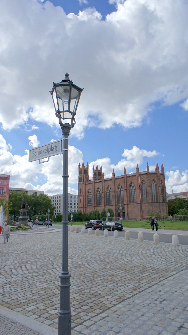 2010-01 &raquo;SCHINKELKIRCHE aka FRIEDRICHSWERDERSCHE KIRCHE IN BERLIN MITTE&laquo; 