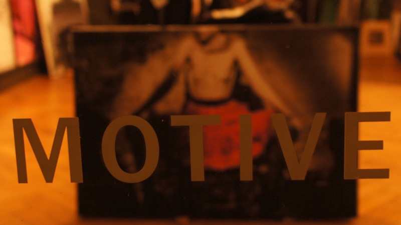 RC Anaglyphe 2012-04 &raquo;MOTIVE&laquo; 