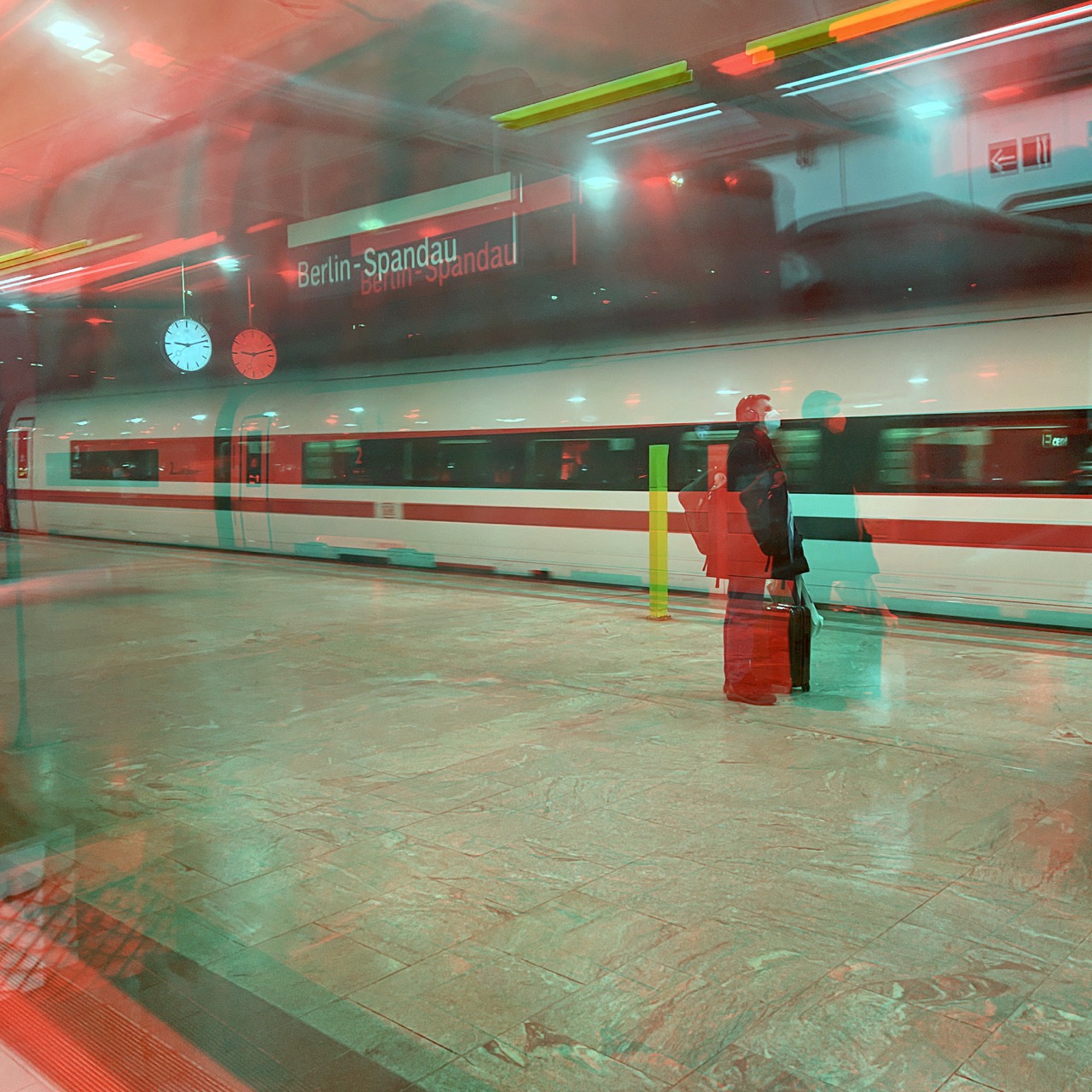 RC Anaglyphe 2023-04 &raquo;ZUGDURCHFAHRT&laquo;